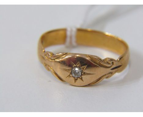 VINTAGE GOLD RING SET WITH DIAMOND, 22ct yellow gold ring set with diamond size P/Q, 3.5grms 