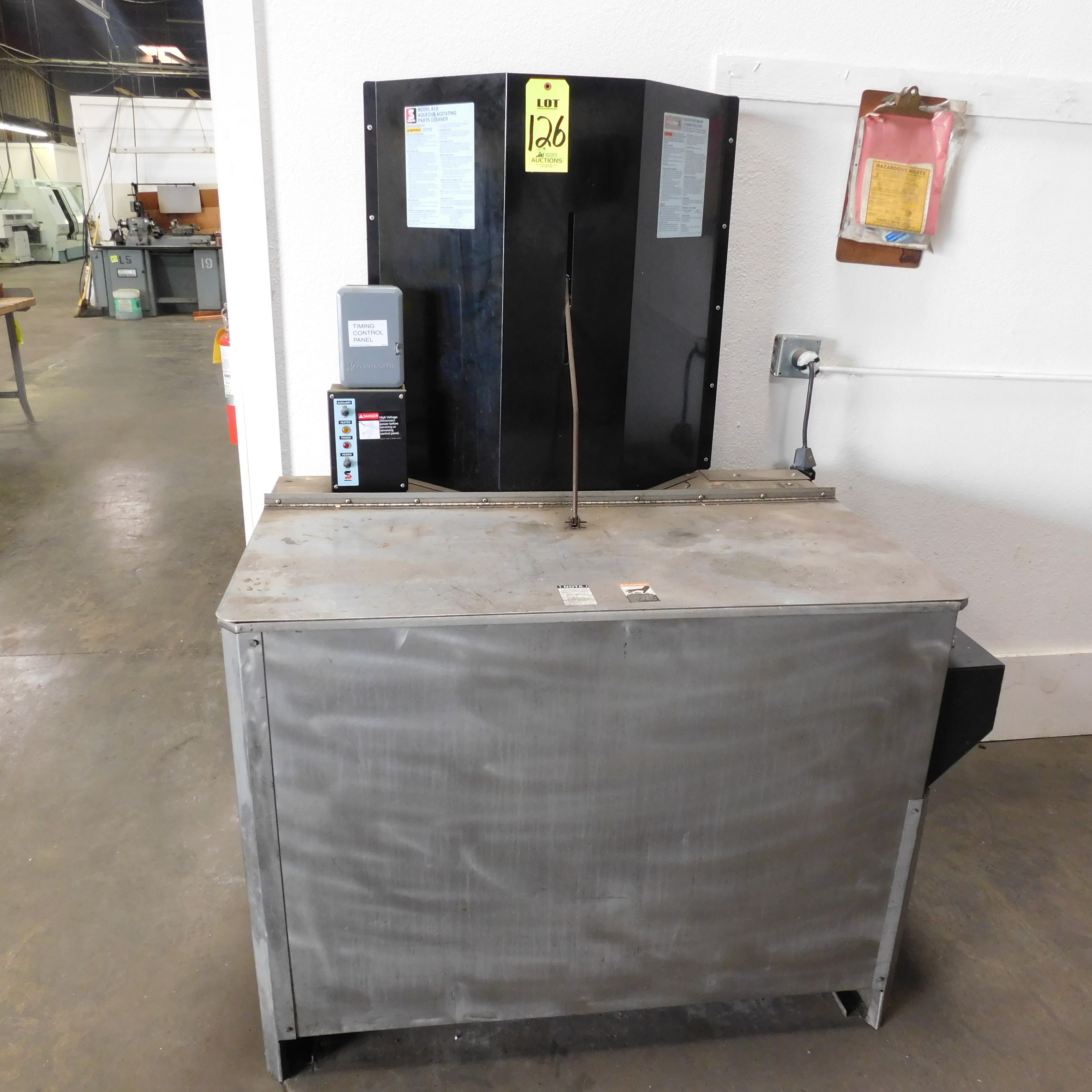 SAFETYKLEEN MODEL 81.8 AQUEOUS AGITATING PARTS CLEANER, S/N 00738