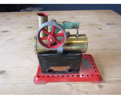 Mamod steam engine&nbsp;