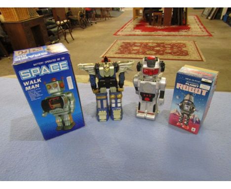 Boxed Vintage robots and Transformer etc&nbsp;