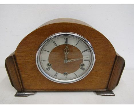 Smiths mantle clock with key in working order