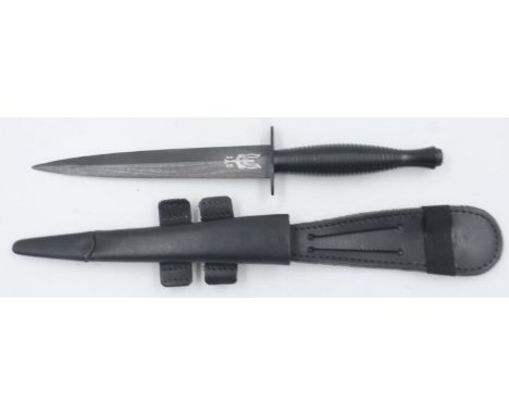 Current issue Commando Dagger and leather sheath, with SAS logo engraved to the blade. UK P&amp;P Group 2 (£20+VAT for the fi