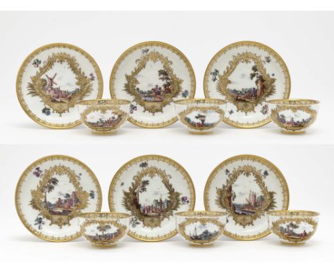 Sechs Koppchen mit UnterschalenMeissen, um 1740 Porzellan. Goldspitzenbordüren und -staffage. In Goldrankenkartuschen bzw. ro