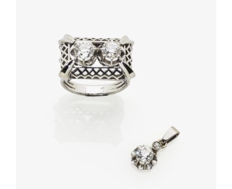 Anhänger und Ring mit BrillantenRing: Weißgold 750/-, getestet. Anhänger: Weißgold 750/-, getestet. Ring: 2 Altschliffdiamant