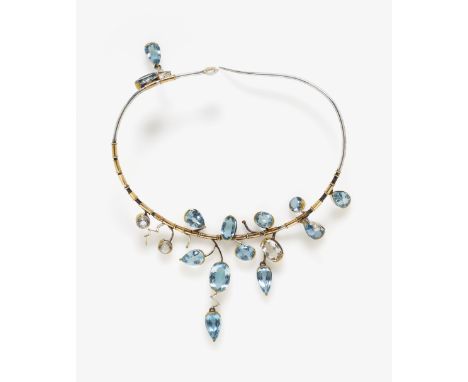 Collier  mit TopasenPforzheim, PETER BLÖDER Gelbgold 750/-, getestet und Silber, getestet. 14 Topase im tropfenförmigen und o