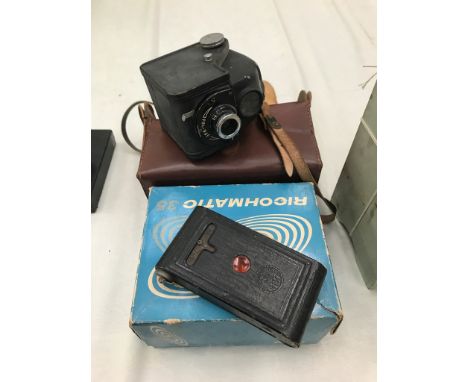 Vintage cameras to inc a Praktica, Ensign Pseudo TLR, Richohmatic and Kodak A127