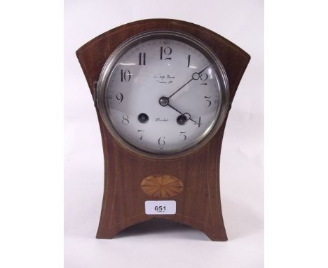 An Edwardian mahogany mantel clock by Kemp Bros., 27cm tall