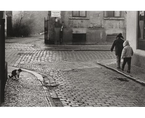 Steinberg, Uwe -- Dessau. Circa 1963/printed later. Gelatin silver print. 27 x 39,5 cm. Photographer's stamp and annotated in