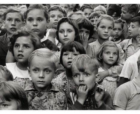 Fischer, Arno -- Berlin. Circa 1957. Vintage gelatin silver print on doubleweight paper. 24,4 x 29,5 cm. Signed and titled by