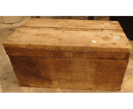 Antique pine trunk 71 x 44 x 33 cm H
