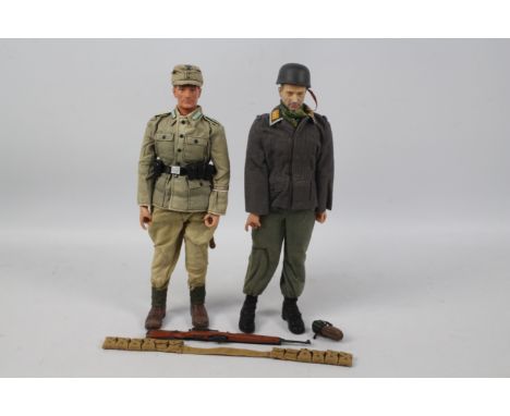 Dragon - Two unboxed Dragon 1:6 scale WW2 German action figures. Lot includes a Luftwaffe Paratrooper; together with an Afrik