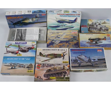 Academy - Airfix - Hasegawa - Minicraft - Heller - 10 x boxed military model kits including Douglas DC3 in 1:144 scale # 4434