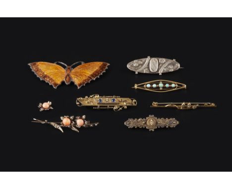 A COLLECTION OF BROOCHES, comprising a diamond and gem set bar brooch, 9ct gold mounted, a turquoise and seed pearl set panel