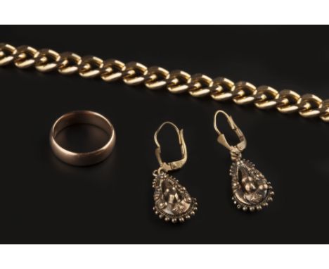 A COLLECTION OF JEWELLERY, comprising a 9ct gold curb-link bracelet, a 9ct gold St. Christopher pendant on chain, a 9ct gold 