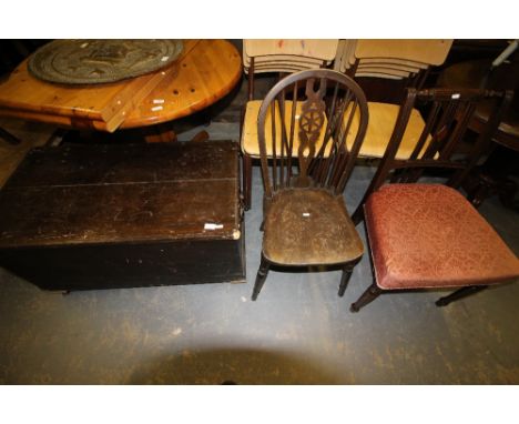 Victorian trunk and two chairs