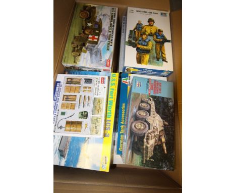 Quantity of various military model kits, trumpeter, hasegawa etc
