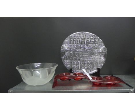 Nuutajarvi of Finland glass bowl together with two contemporary glass serving dishes, an opaque glass fruit bowl and a moulde