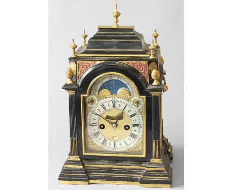 A FINE GEORGE II EBONY CASED BRACKET CLOCK BY CLAUDIUS DU CHESNE. A late 17th or early 18th century bracket clock, with an ar