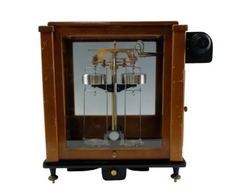 A Model A D 2 Analytical Balance Scale by Stanton Instruments Ltd, London, in wooden glazed case, 20th Century, 45 cm x 48 cm