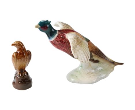 A Beswick figurine of a pheasant (850) together with Beswick eagle decanter of Beneagles Scotch Whisky, former 15.5 cm