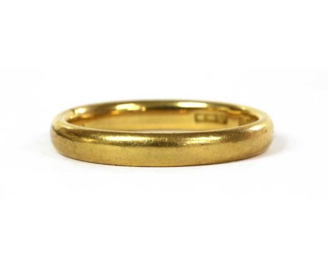 A 22ct gold light court section wedding ring, London 1942, 4.66g.Finger size OCondition report: Minor surface marks/scratches