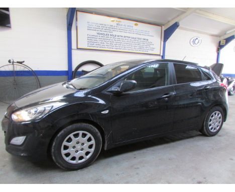 Make &amp; Model: Hyundai I30 ClassicDate of Reg: EX64 KKPColour: Blackcc: 1396MoT: 31-08-2021Fuel Type: PETROLMileage: 56kTr