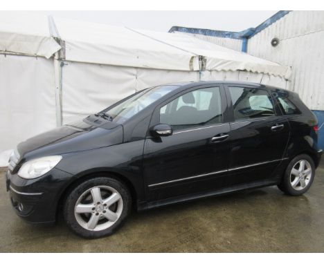 Make &amp; Model: Mercedes B180 CDI SE CVTDate of Reg: EA07 ODCColour: Blackcc: 1992MoT: 07-10-2020Fuel Type: DIESELMileage: 