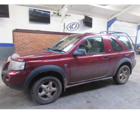 Make &amp; Model: L/Rover Freelander TD4 SE AutoDate of Reg: AM04 DCVColour: Redcc: 1951MoT: 05-03-2021Fuel Type: DIESELMilea