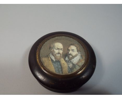 A Circular Wooden Snuff Box, 8.5cm Diameter 