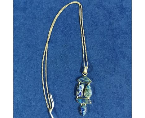 SILVER &amp; LAPIS PENDANT ON SILVER CHAIN