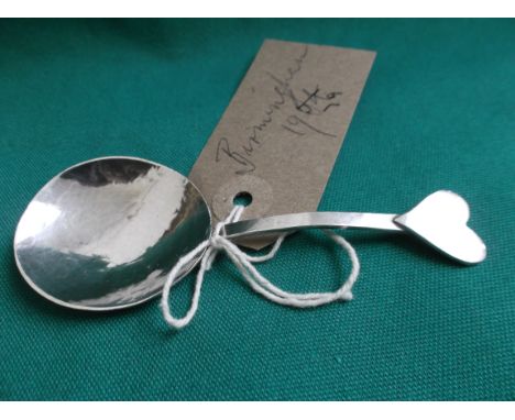 Long handled silver caddy spoon with heart shaped handle (Birmingham 1979)