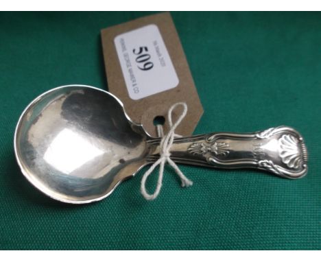 George IV caddy spoon, plain bowl with decorative shell handle (Birmingham - hallmark illegible)