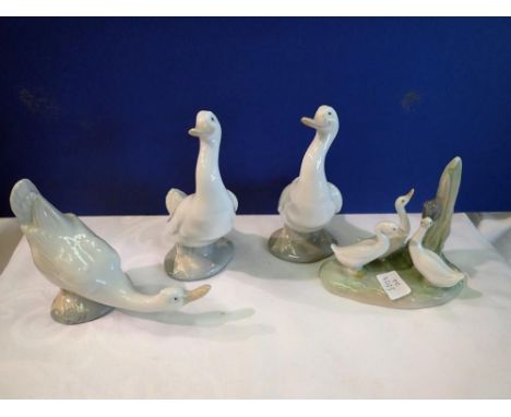 Three Nao Geese and three ducks. UK P&amp;P Group 3 (£30+VAT for the first lot and £8+VAT for subsequent lots) 