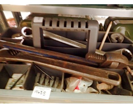 Mixed tools and fixings. Not available for in-house P&amp;P 