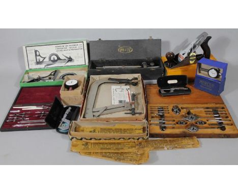 Various tools, implements, etc., boxed Fisher 285 engineer square 31cm wide, small G-clamp, Mercer dial gauge, etc.