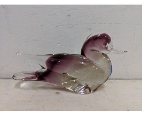 A V Nason & Co glass model birdLocation: 7.1 