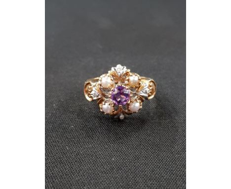 9 CARAT GOLD AMETHYST AND PEARL RING 