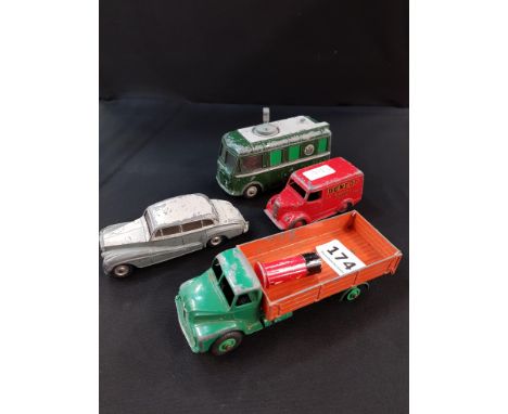 4 OLD DINKY TOY CARS 