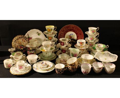 A pair of Royal Crown Derby Posie pattern coffee cups, one saucer, two teaplates; a 2451 pattern tea cup and tea plates; a Ro