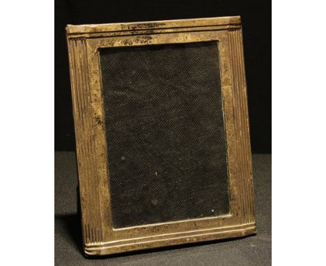 A silver rectangular easel photograph frame, 21cm high, marked 925 