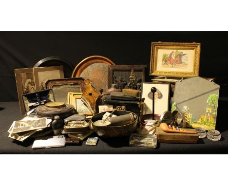 Boxes and Objects - a novelty clay pipe 'The Whole Dam Family', boxed; pewter hip flasks; a faux tortoiseshell manicure set, 