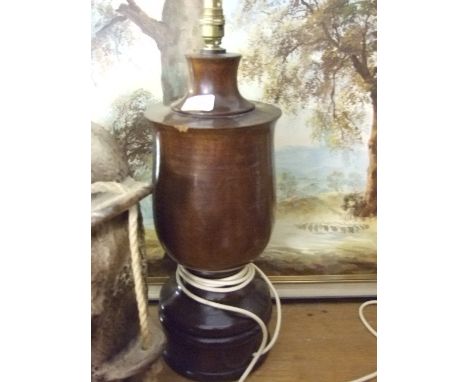 WOODEN LAMP BASE