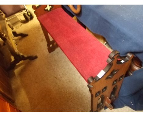 OAK CHAPEL/CHURCH BENCH