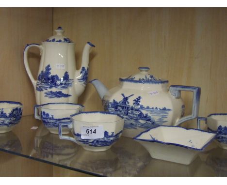 ROYAL DOULTON NORFOLK PATTERN COFFEE POT, TEA POT 4 CUPS AND DISH 