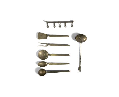 A SET OF FIVE BRASS KITCHEN UTENSILS, ladles, forks, serving spoons etc. and a brass wall bracket; together with a brass warm