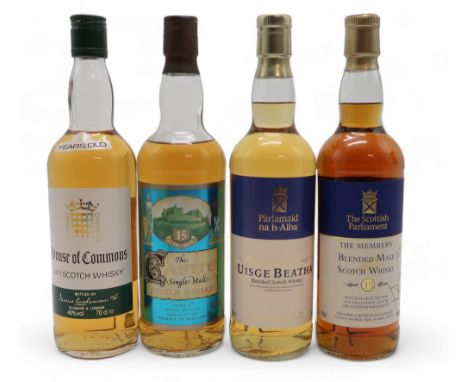 UISGE BEATHA PARLAMAID NA H-ALBA Blended Scotch Whisky Bottled By Inverarity Vaults LTD. Edinburgh 70cl e 40% vol GORDON &amp