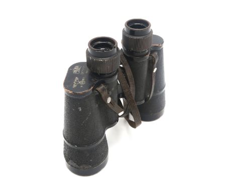 A PAIR OF WW2 GERMAN THIRD REICH D.F. 7x50 BINOCULARS BY CARL ZEISS, JENAThe left top plate marked with Reichsadler flanked b