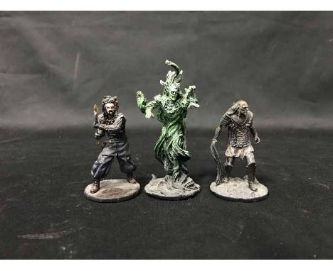 LARGE COLLECTION OF EAGLEMOSS LORD OF THE RINGS FIGURES (42)