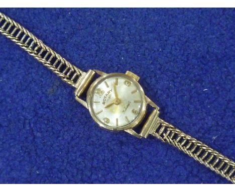 Rotary: a 9ct gold lady's bracelet wristwatch with 21-jewels movement, on 9ct gold chain-link flexible bracelet, gross weight