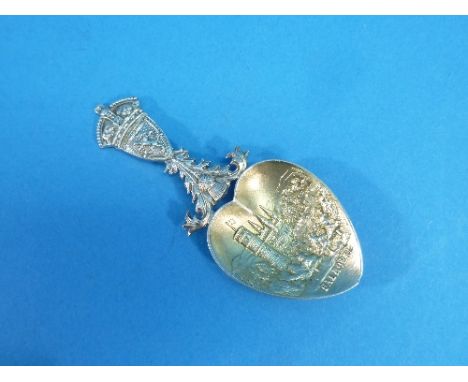 A Scottish Provincial Commemorative silver Caddy Spoon, by William Robb of Ballater, hallmarked Edinburgh, 1906, the gilded h